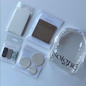 Cloth and Paper Bundle Clear Case and multiple Sticky notes and flags